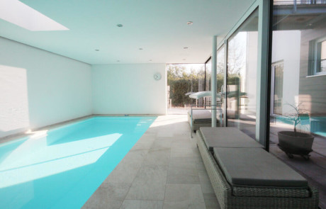 Indoor Pool Fliesen bei Fliesenleger Brändle und Martel